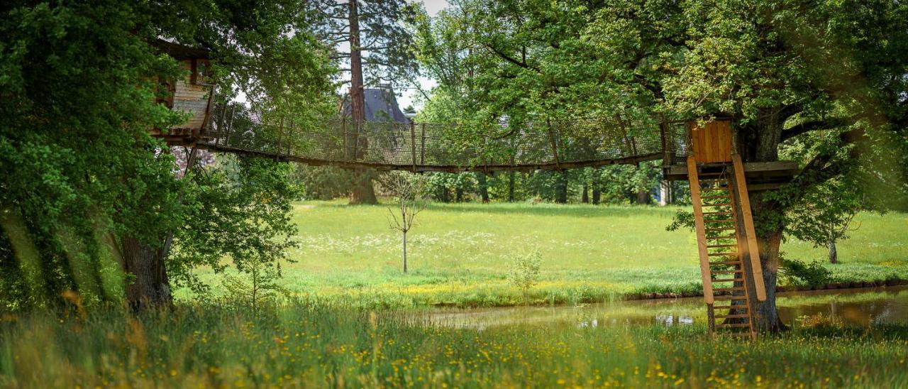 Cabane Perchee Dans Les Arbres Saint-Hilaire-en-Morvan 외부 사진