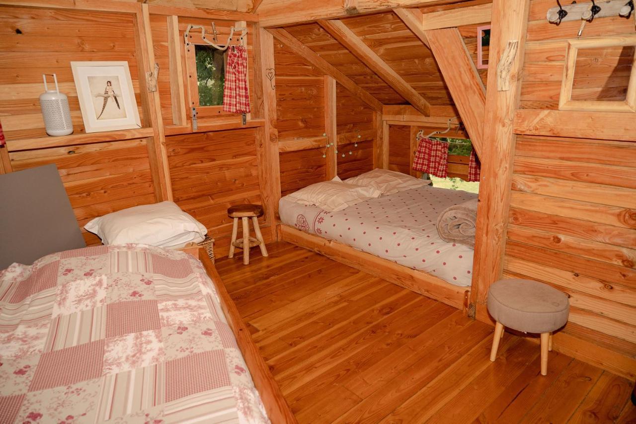 Cabane Perchee Dans Les Arbres Saint-Hilaire-en-Morvan 외부 사진
